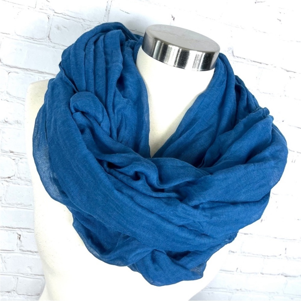 Blue Infinity Scarf - Picture 3 of 9